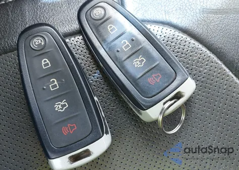 2013 Ford Flex Limited z USA, uszkodzony, nr VIN 2FMHK6DT3DBD15458